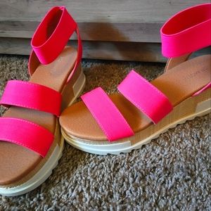 Top Moda Pink Espadrilles size 8